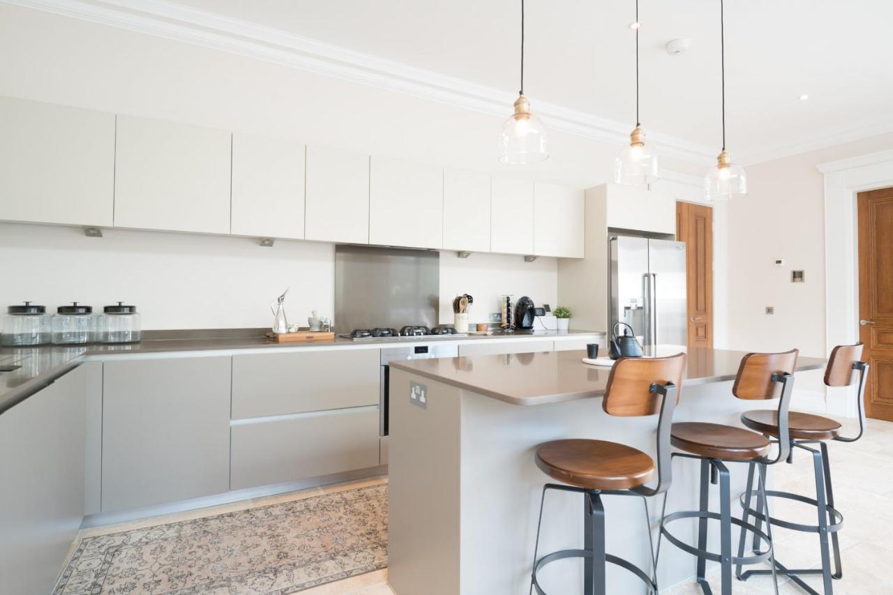 Breathtaking Putney Home With Gorgeous Garden Richmond  Eksteriør bilde