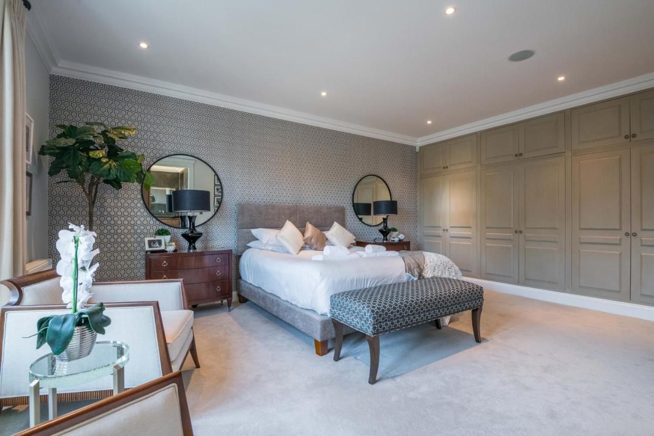 Breathtaking Putney Home With Gorgeous Garden Richmond  Eksteriør bilde