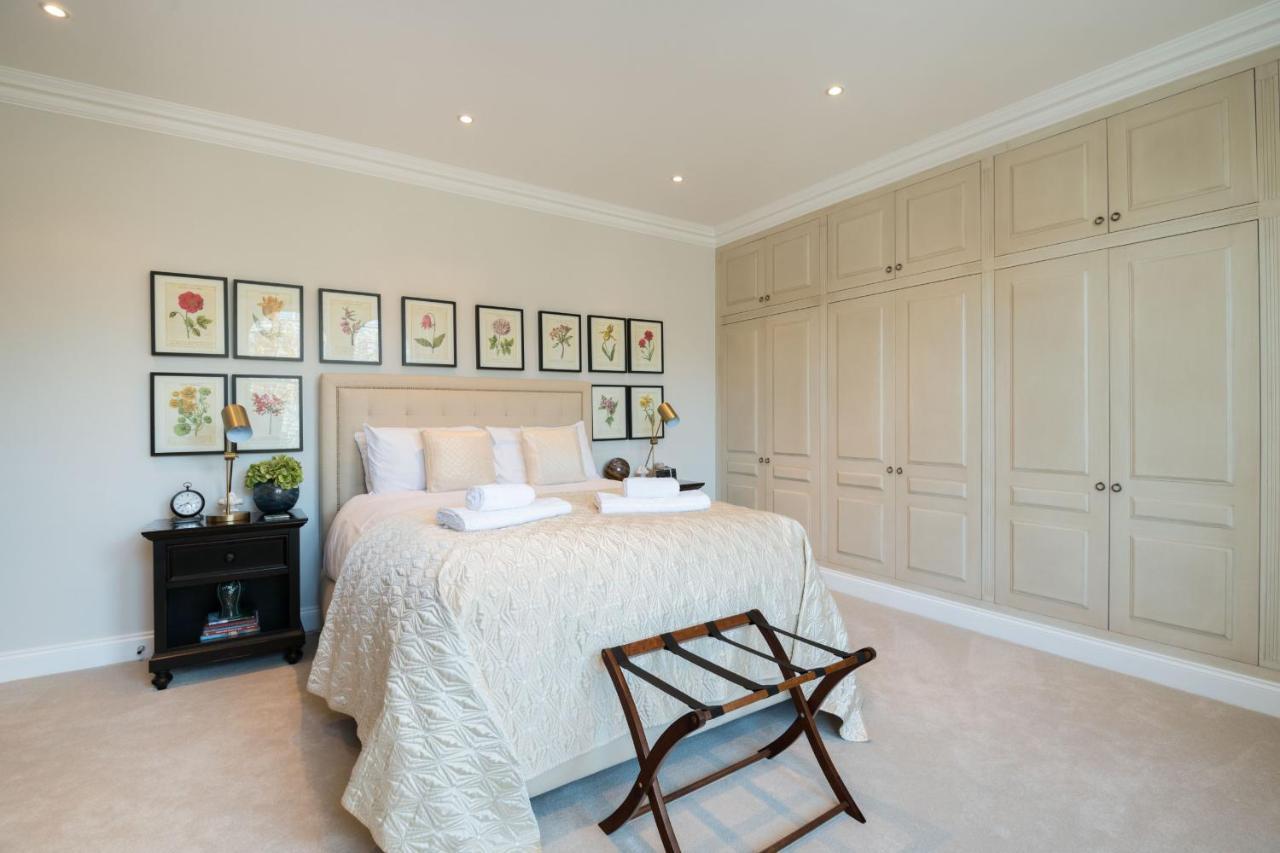 Breathtaking Putney Home With Gorgeous Garden Richmond  Eksteriør bilde
