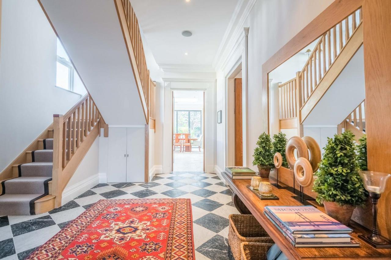 Breathtaking Putney Home With Gorgeous Garden Richmond  Eksteriør bilde